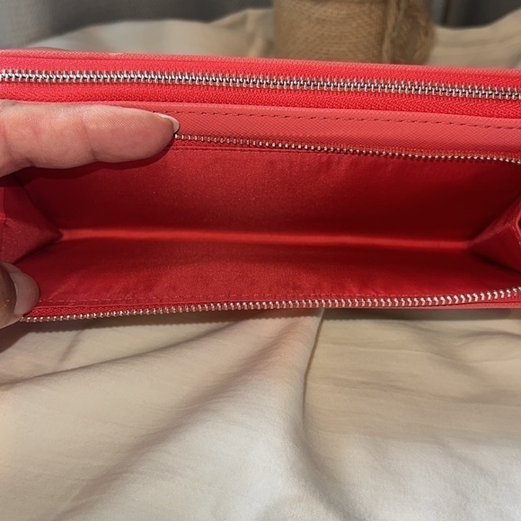 NWOT Coach Signature Leather Long Wallet w/Front Zip Compartment, Coral - Picture 7 of 9